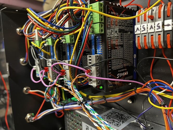 93561139-03F2-47DF-B07A-D379F263F335_1_105_c