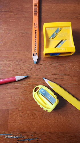 Carpenter pencils