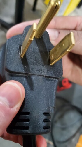 Titan 25T Plug (1)